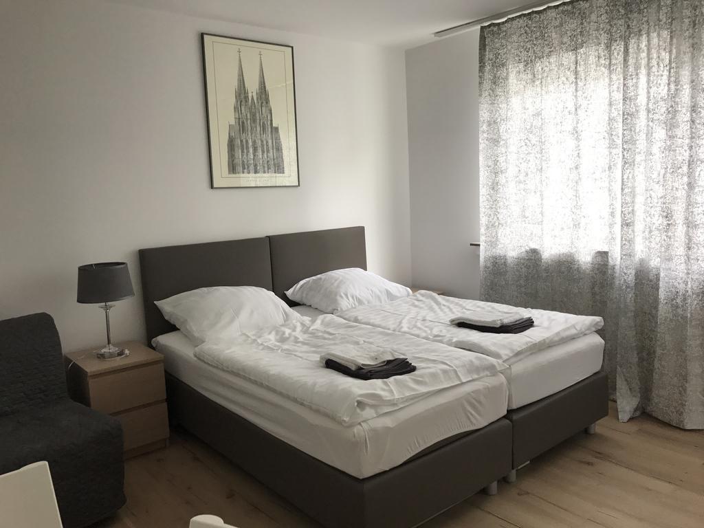 City Apartment Keulen Buitenkant foto
