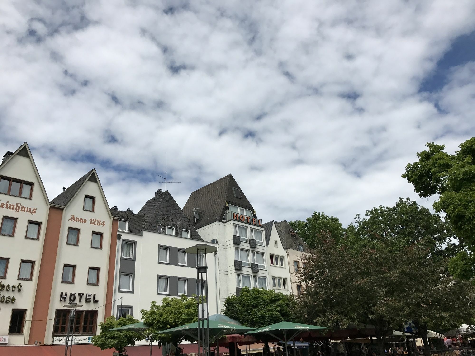 City Apartment Keulen Buitenkant foto